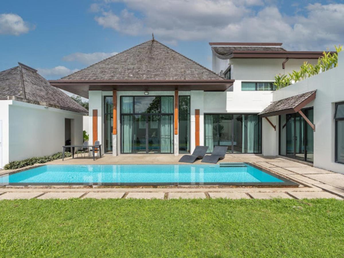 Beautiful Comfortable And Fully Equipped Big Pool Villa With 65Inch Smart Tv Located Near Popular Bangtao Beach And Laguna Bãi biển Bang Tao Ngoại thất bức ảnh