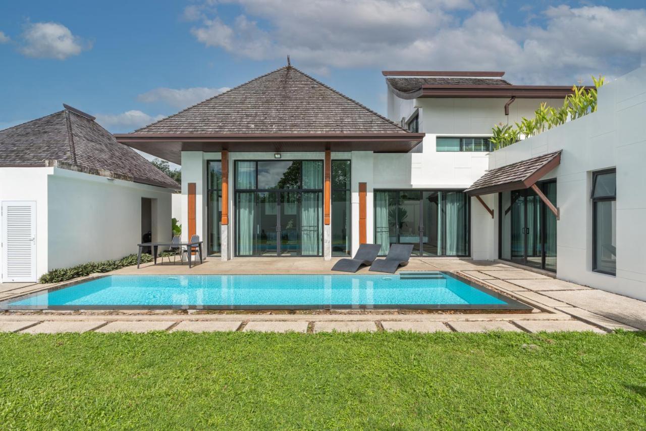 Beautiful Comfortable And Fully Equipped Big Pool Villa With 65Inch Smart Tv Located Near Popular Bangtao Beach And Laguna Bãi biển Bang Tao Ngoại thất bức ảnh