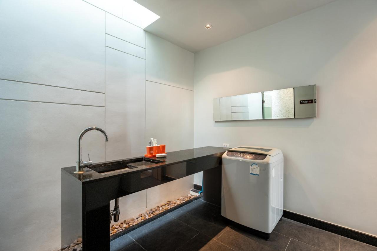 Beautiful Comfortable And Fully Equipped Big Pool Villa With 65Inch Smart Tv Located Near Popular Bangtao Beach And Laguna Bãi biển Bang Tao Ngoại thất bức ảnh